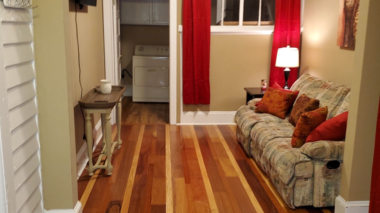 Photo of Livingroom in Greenville