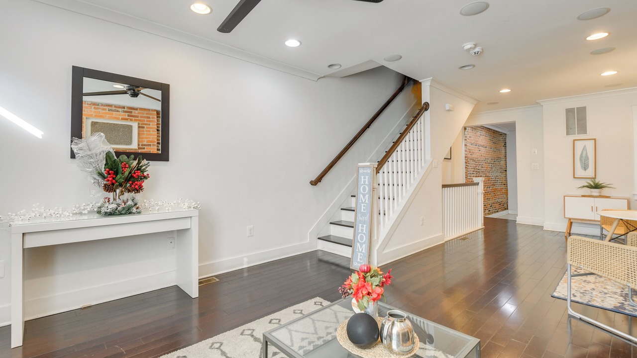 Photo of Others in Canton