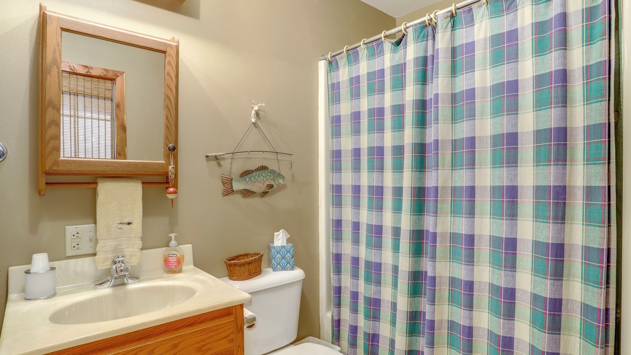 Photo of Bathroom in Greers Ferry