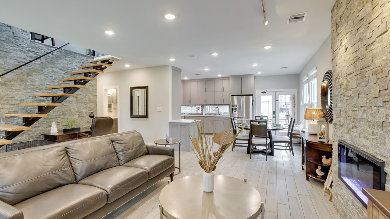 Photo of Livingroom in Hockley