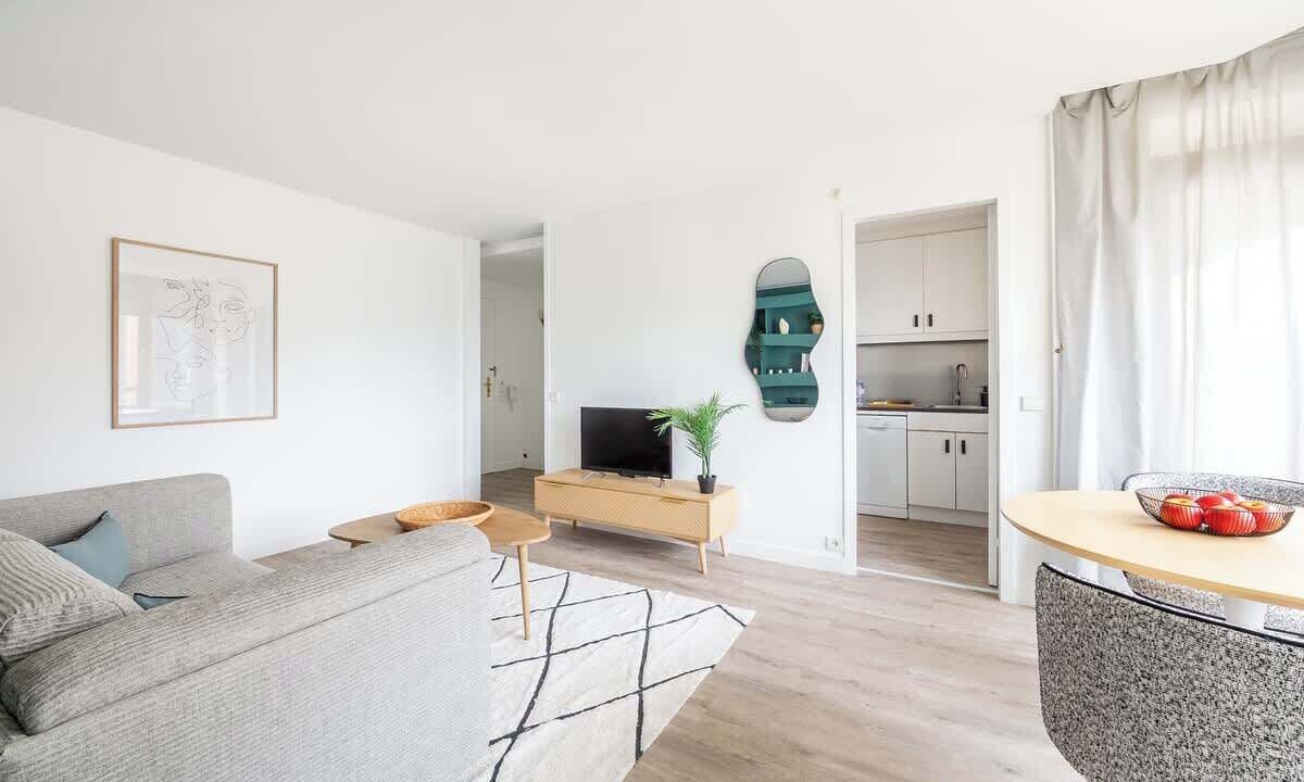 Photo of Livingroom in Levallois-Perret