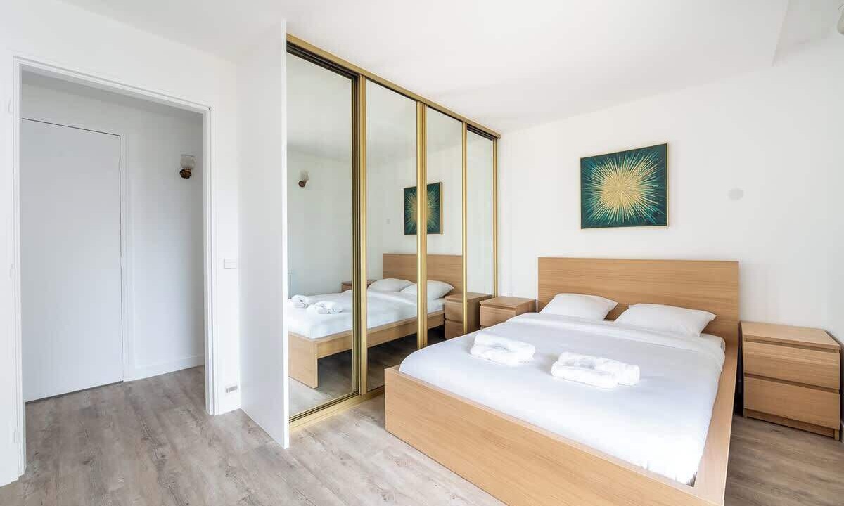 Photo of Bedroom in Levallois-Perret