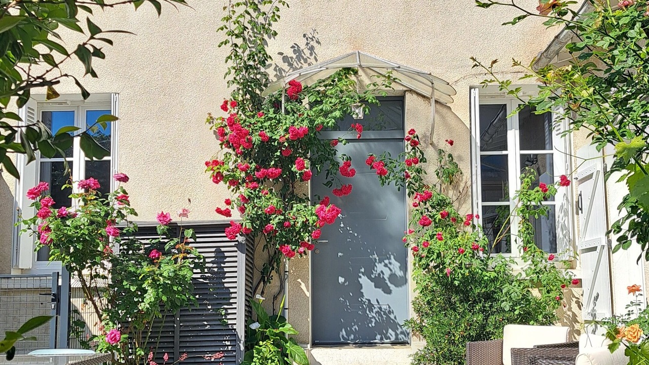 Photo of Patio Balcony in Tours City Centre