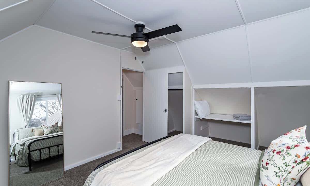 Photo of Bedroom in Ames