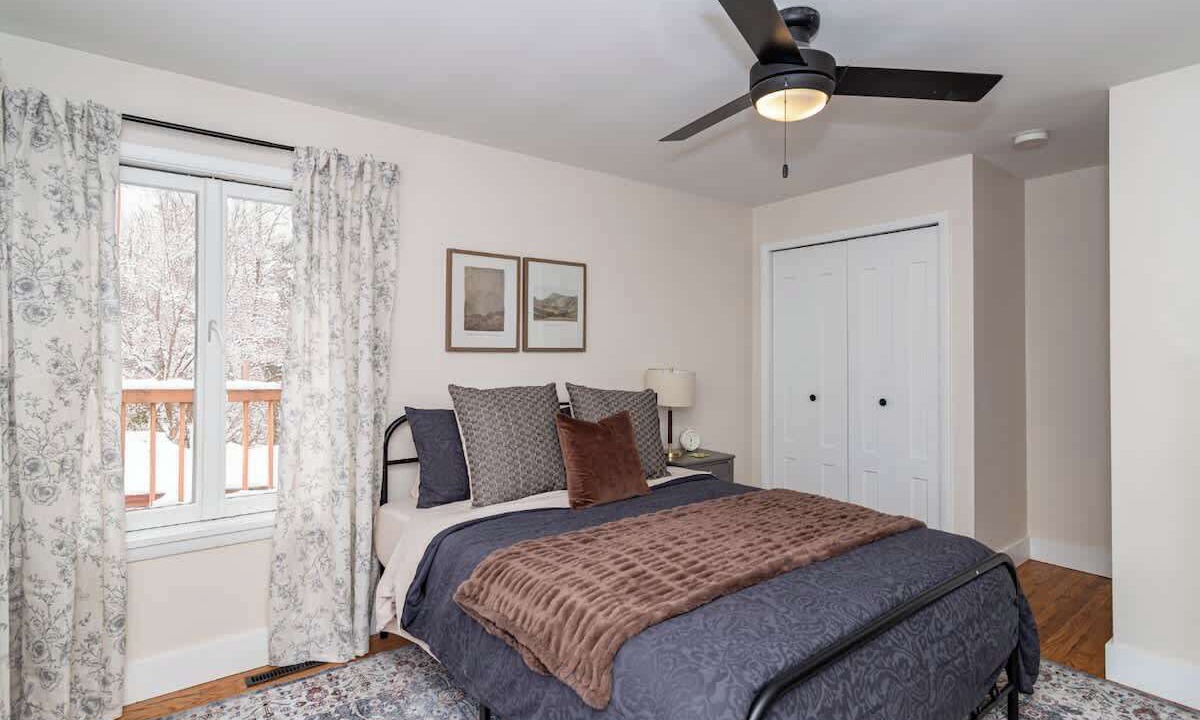 Photo of Bedroom in Ames