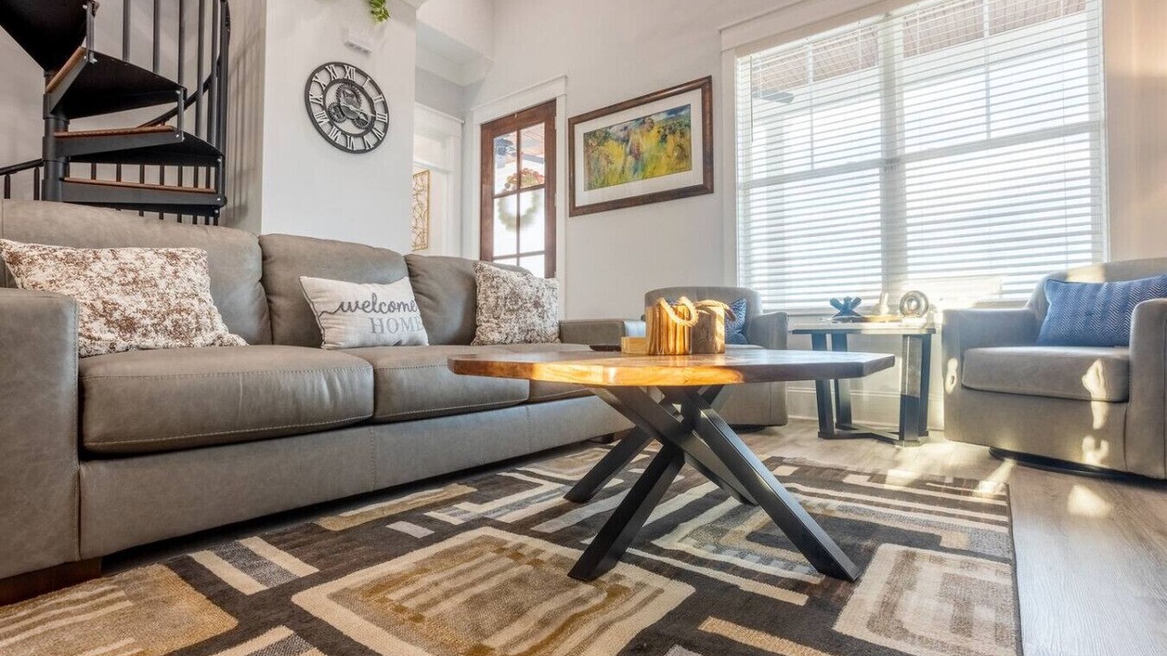 Photo of Livingroom in Greenwood