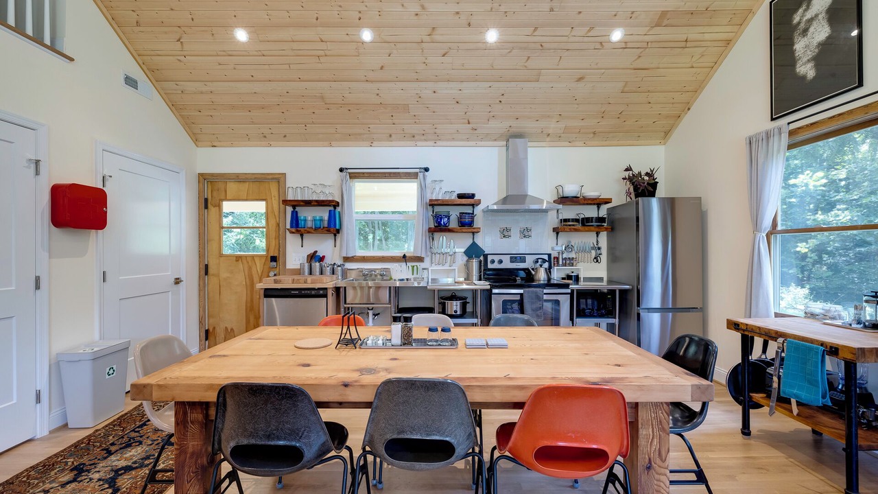 Photo of Kitchen in Luray