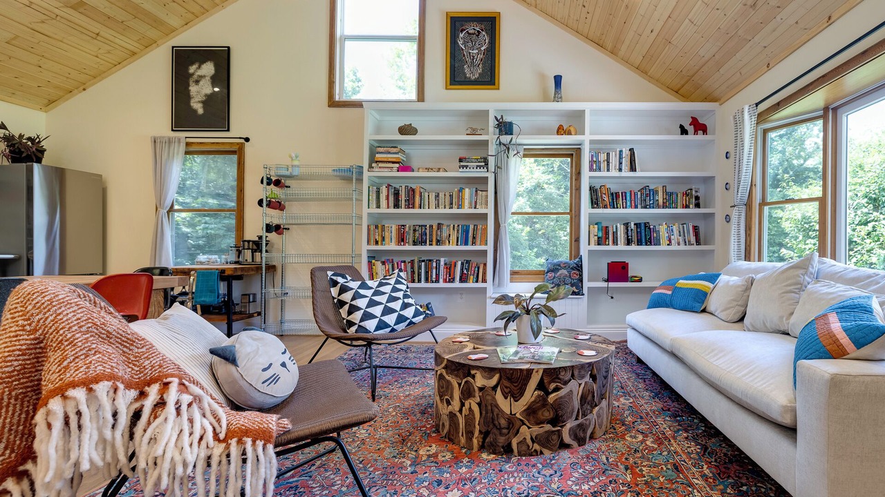 Photo of Livingroom in Luray