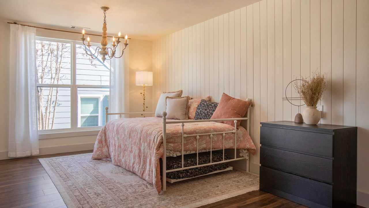 Photo of Bedroom in Little Forest Hills