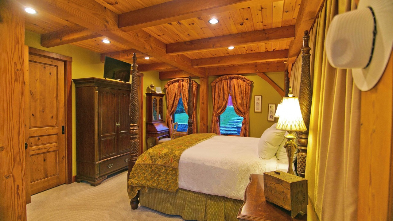 Photo of Bedroom in Marble