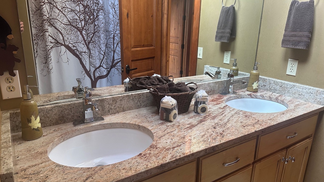Photo of Bathroom in Marble