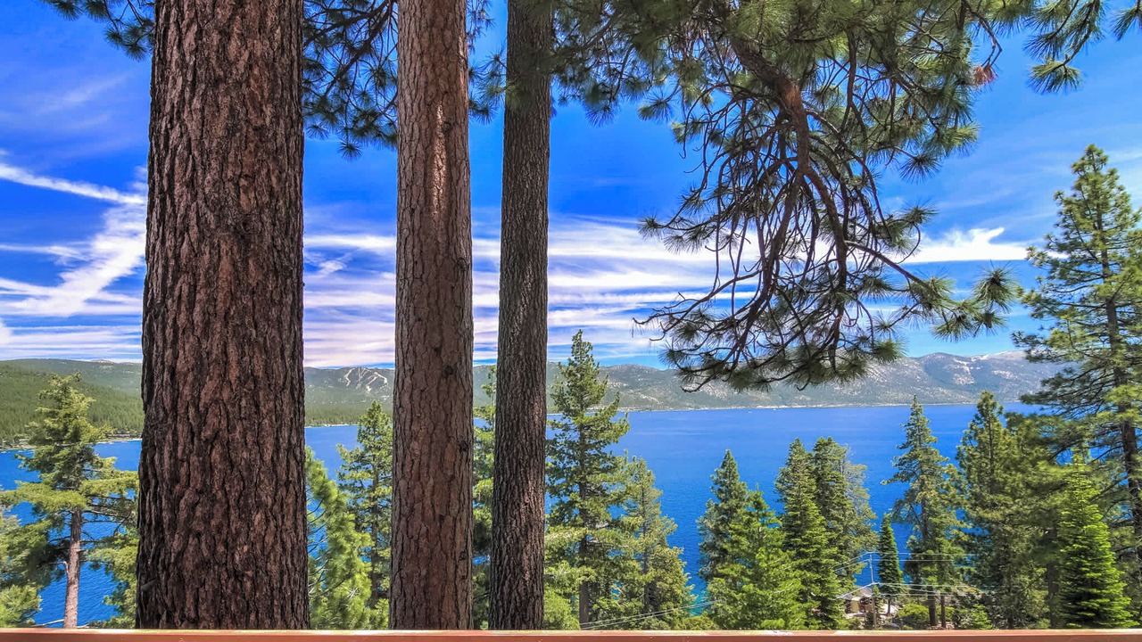 Photo of Patio Balcony in Crystal Bay