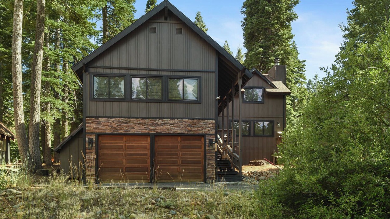 Photo of Outdoor in Kingswood Estates