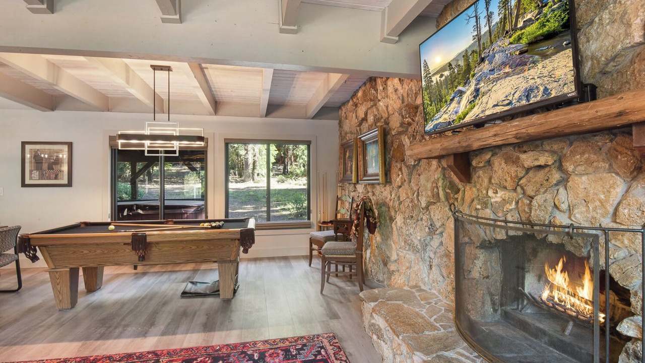 Photo of Outdoor in Kingswood Estates