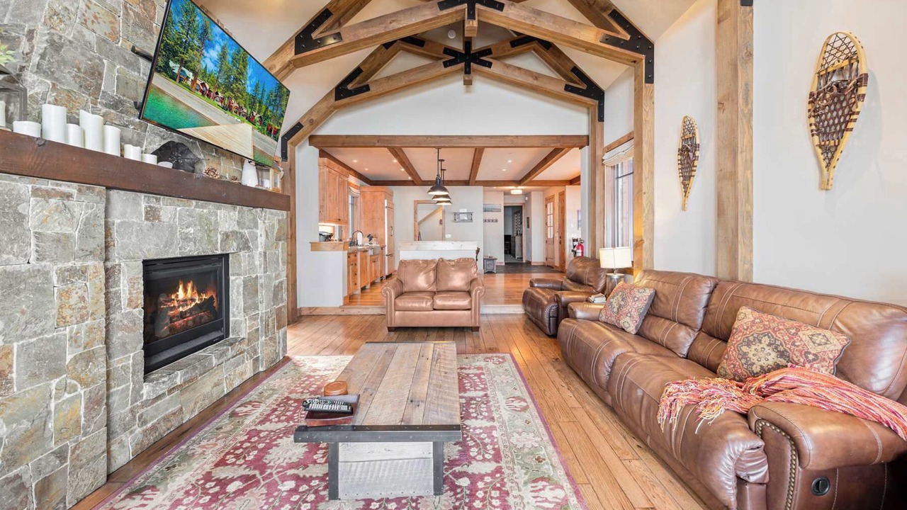 Photo of Livingroom in Homewood