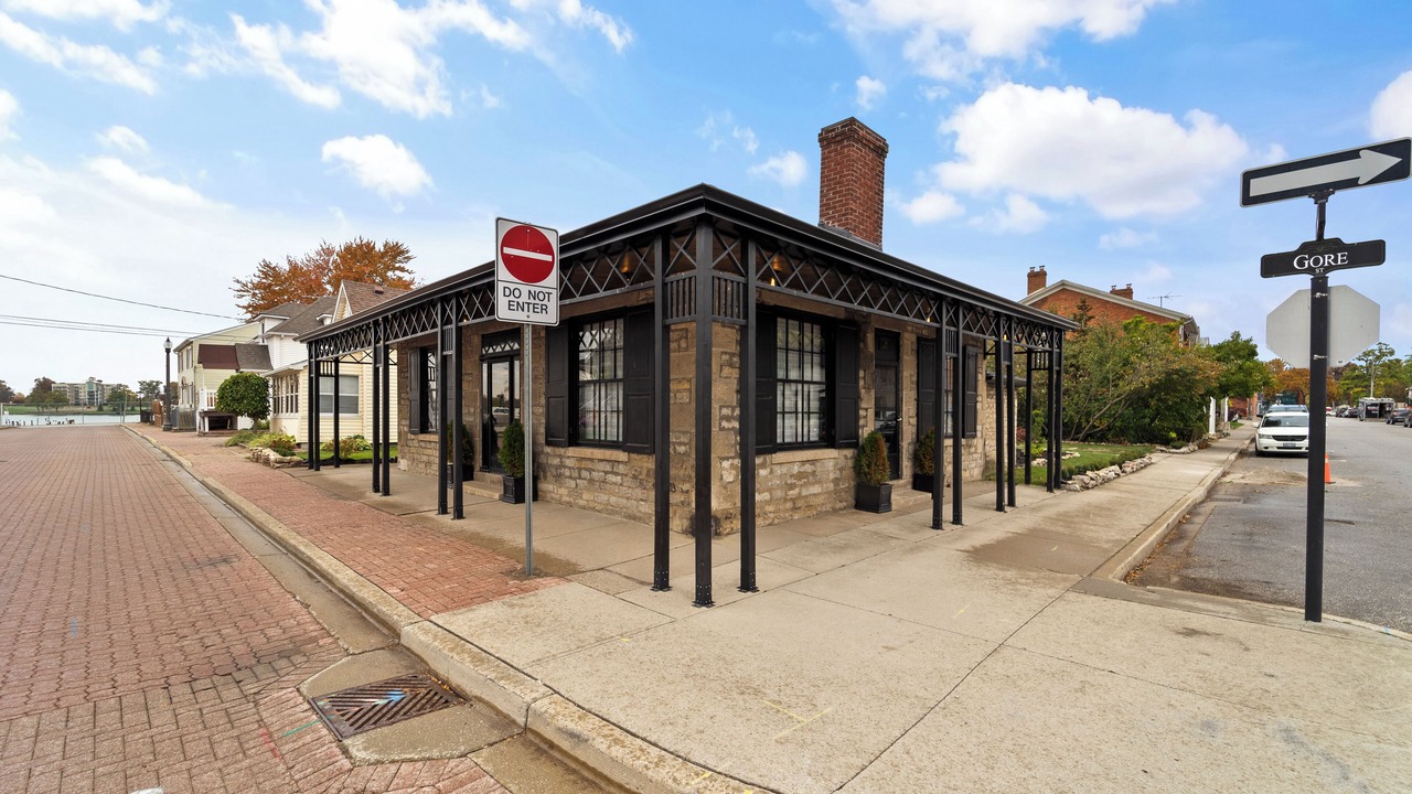 Photo of Outdoor in Boblo Island