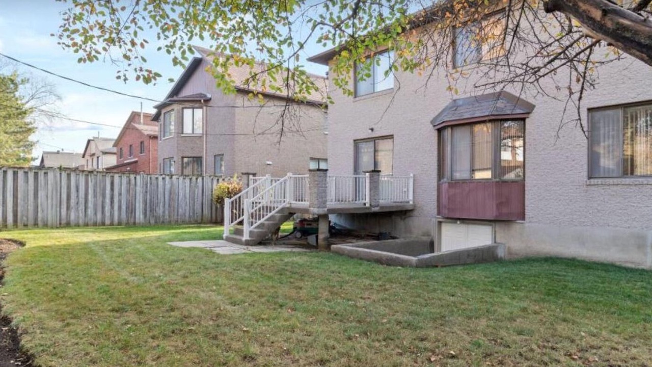 Photo of Outdoor in Dollard-des-Ormeaux