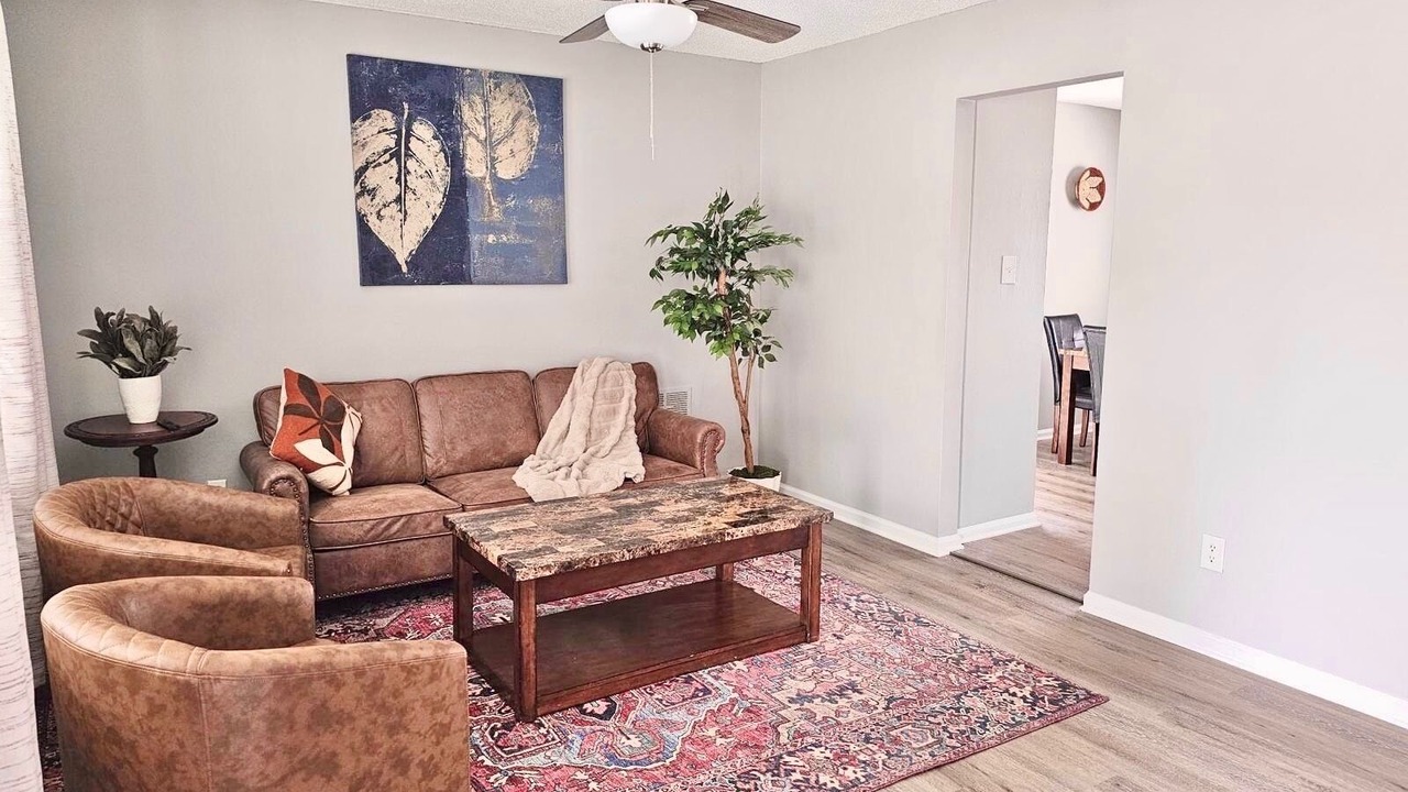 Photo of Livingroom in Southeast Raleigh