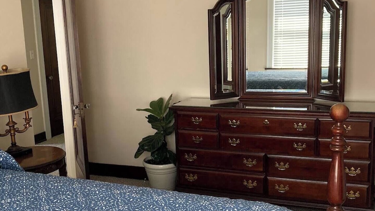 Photo of Bedroom in Forest Hills