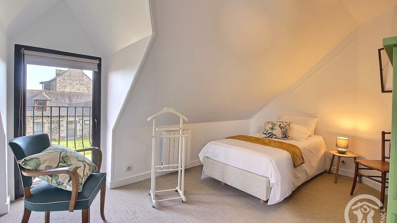Photo of Bedroom in Plourhan