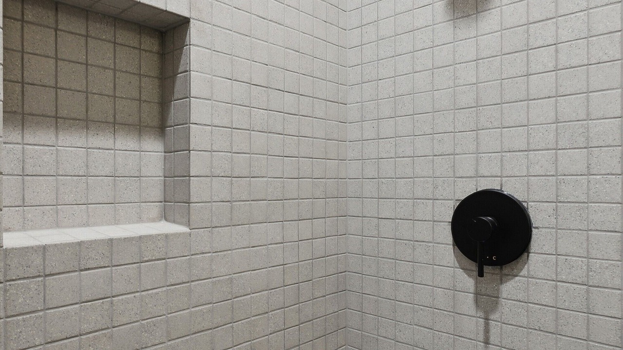 Photo of Bathroom in Palmer Square