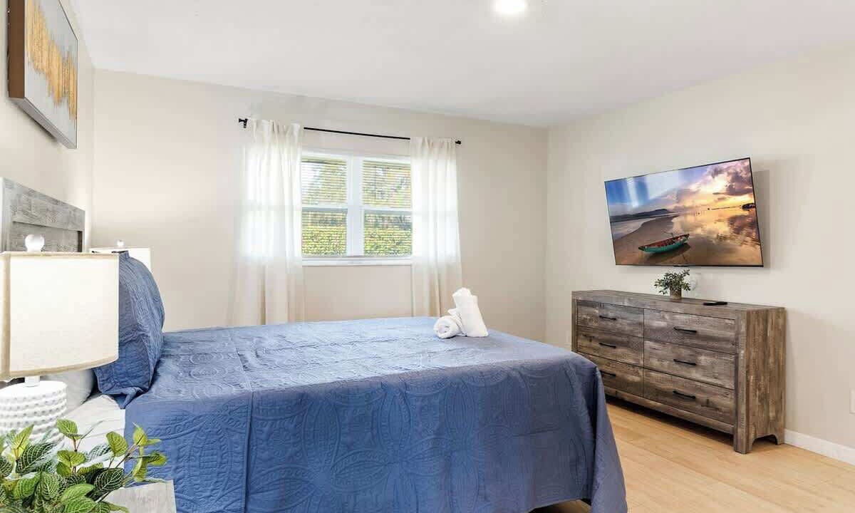 Photo of Bedroom in Zephyrhills