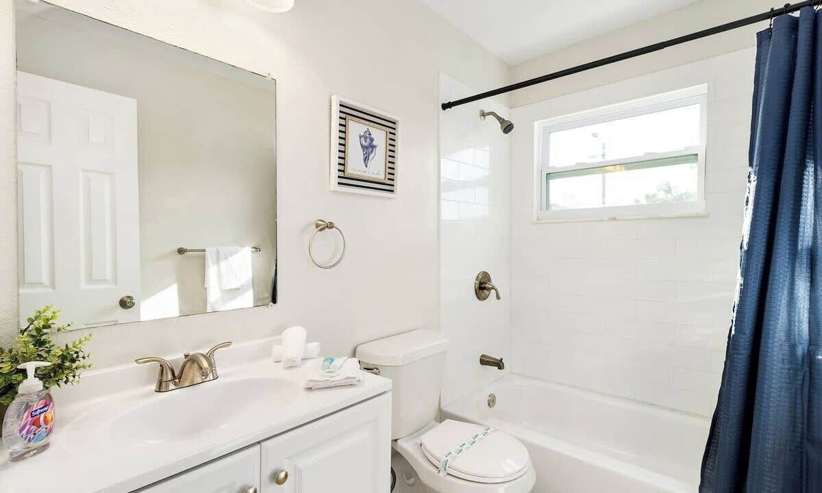 Photo of Bathroom in Zephyrhills