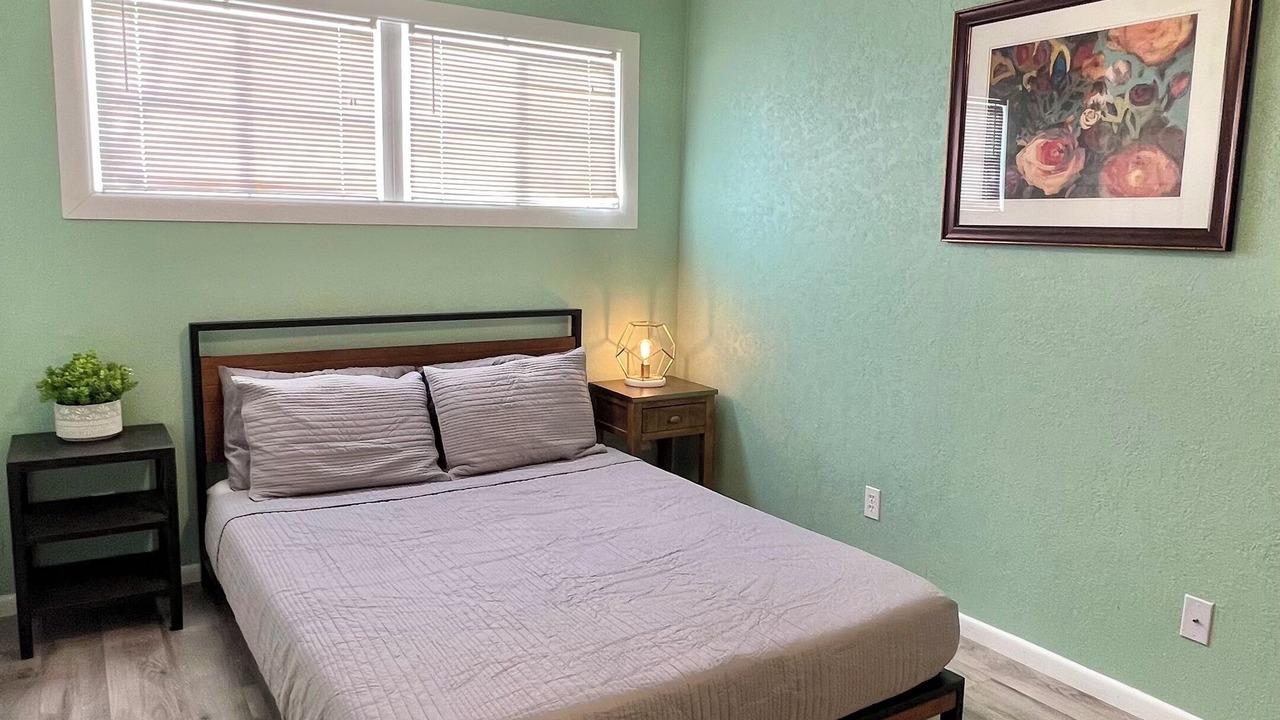 Photo of Bedroom in Roswell