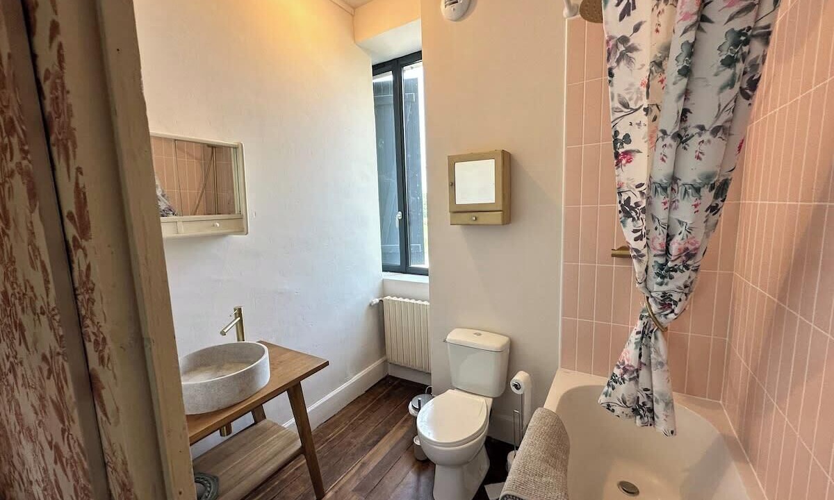 Photo of Bathroom in Le Pechereau