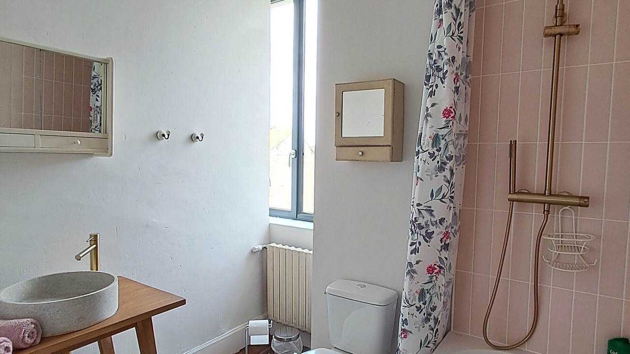 Photo of Bathroom in Le Pechereau