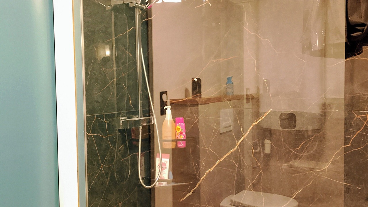 Photo of Bathroom in Gap