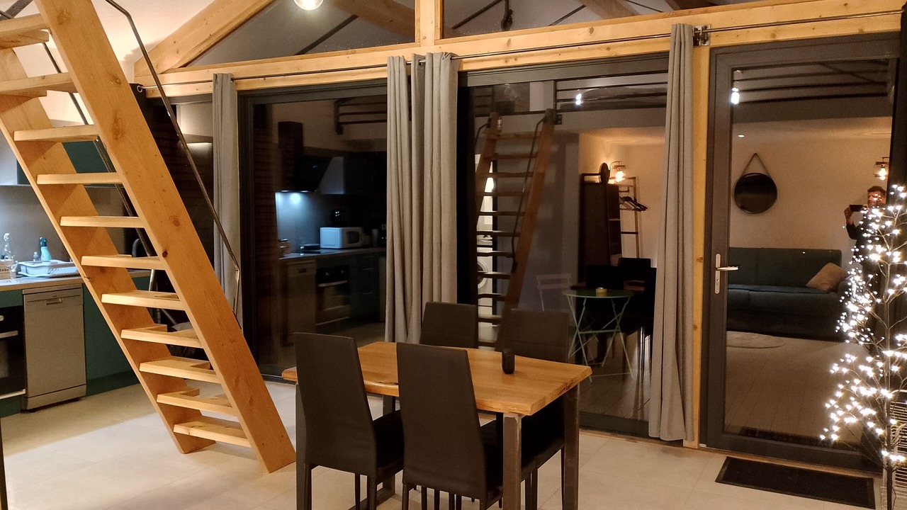 Photo of Others in Gap