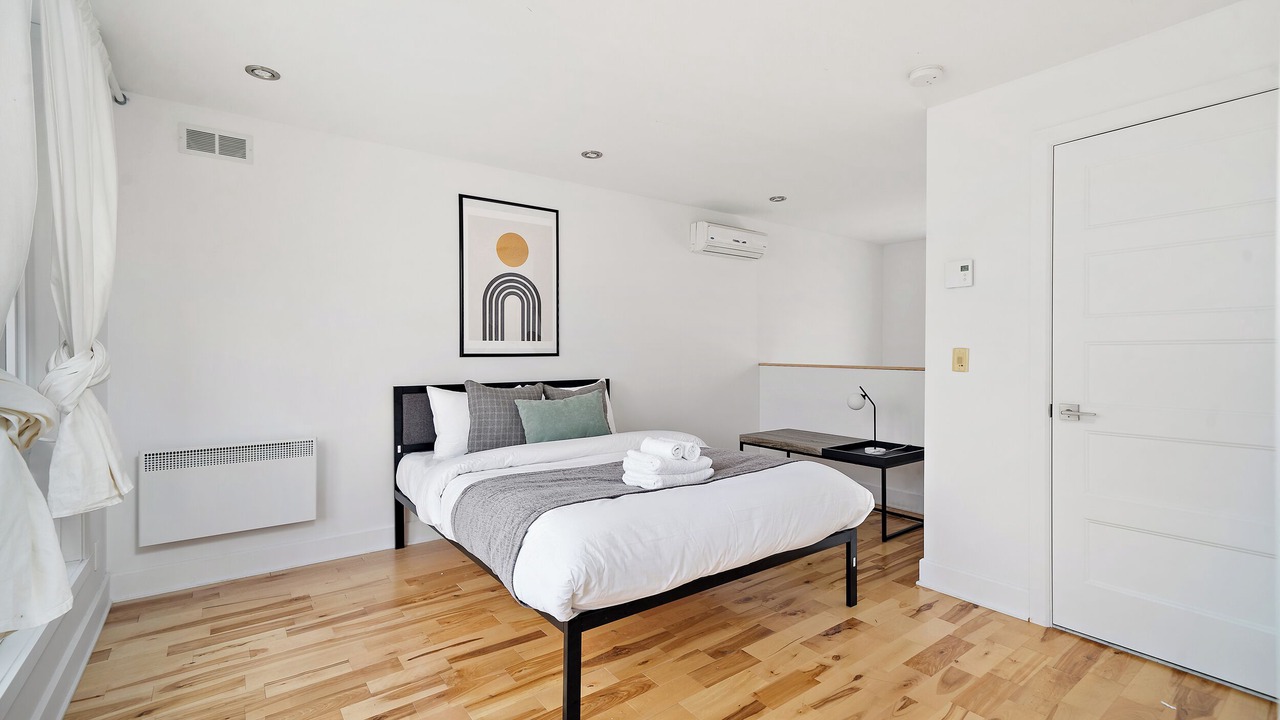 Photo of Bedroom in Sainte-Marie
