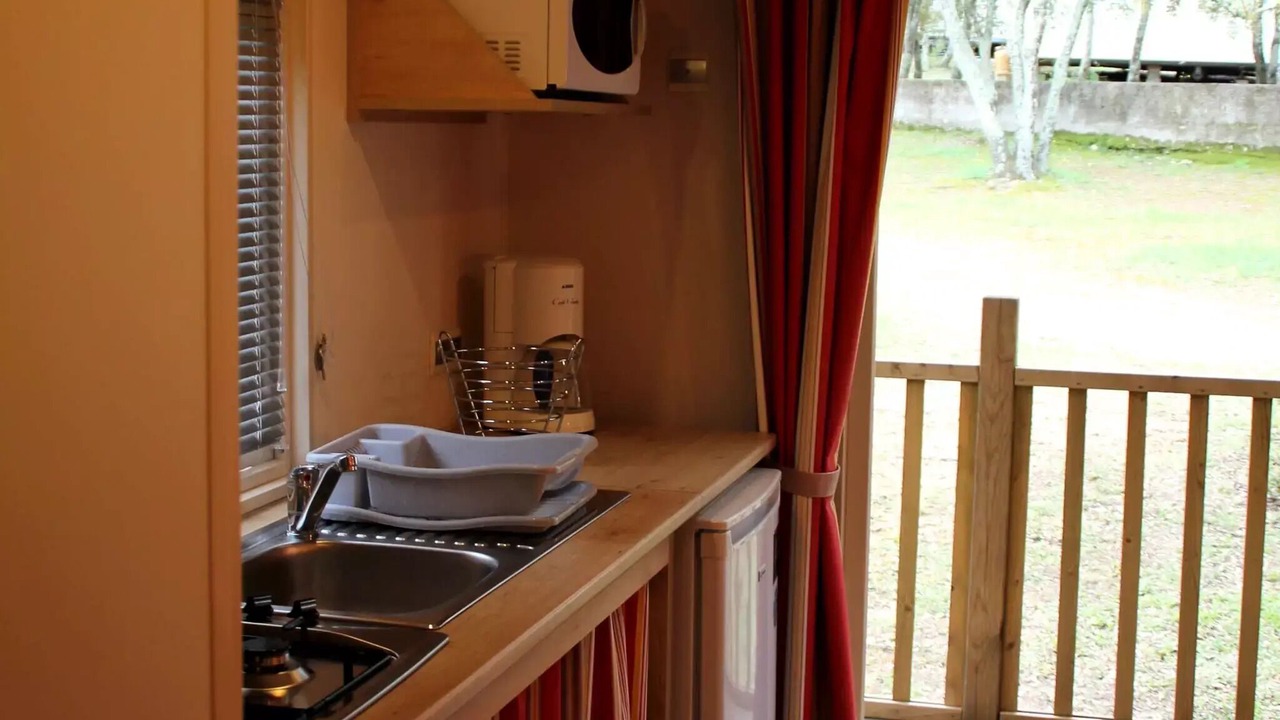 Photo of Kitchen in Junas