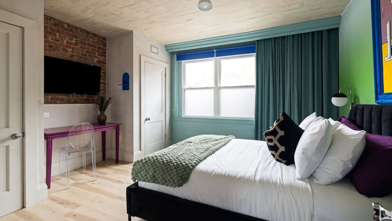 Photo of Bedroom in Lower Lawrenceville