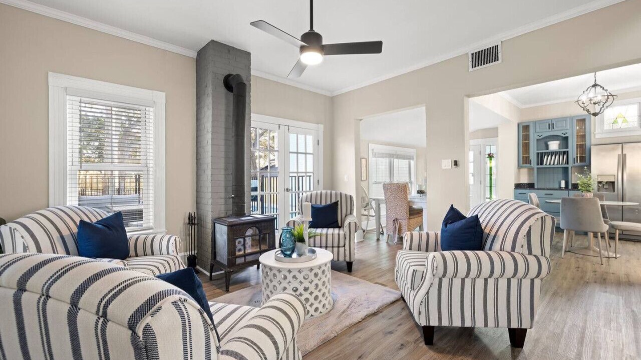 Photo of Livingroom in Palm Harbor