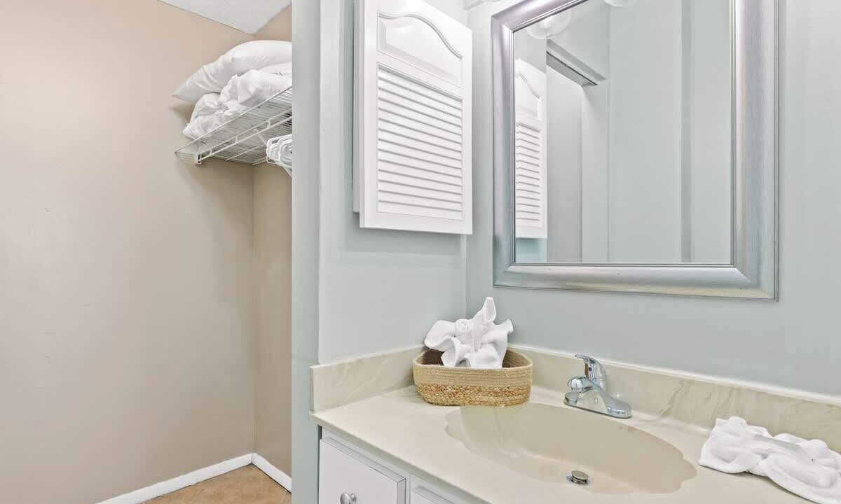 Photo of Bathroom in Upper Grand Lagoon