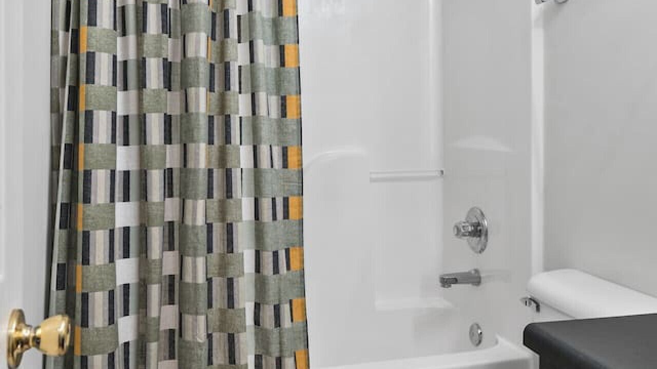 Photo of Bathroom in Hope Gardens
