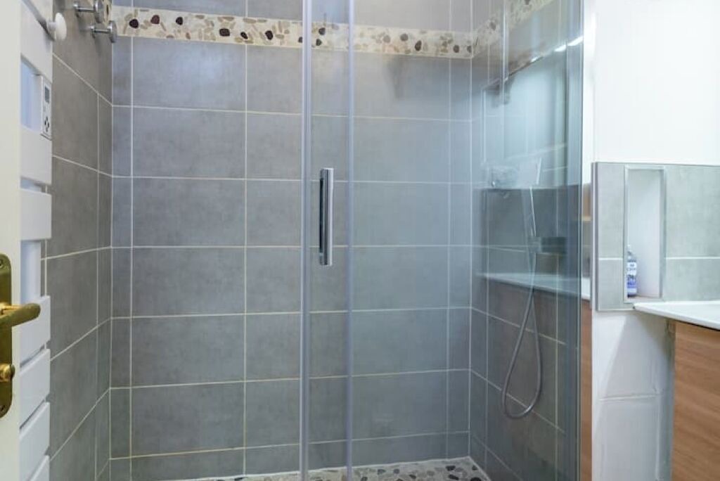 Photo of Bathroom in Boutonnet