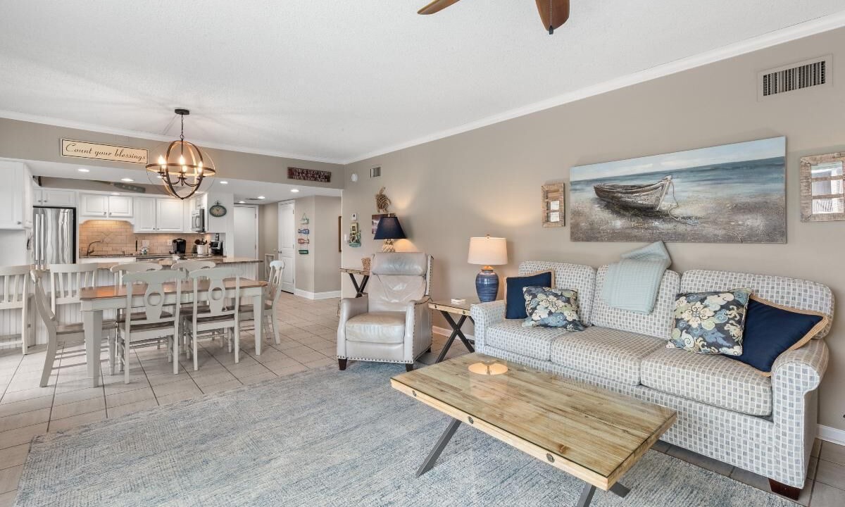 Photo of Livingroom in Georgetown County