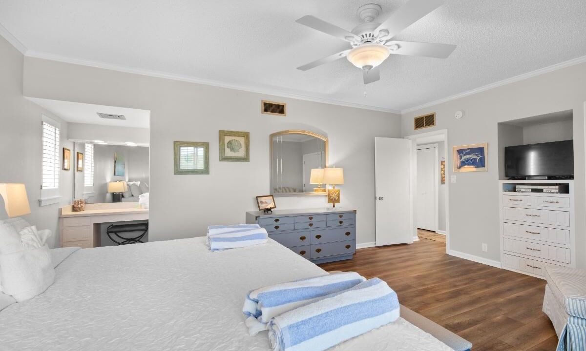 Photo of Bedroom in Georgetown County