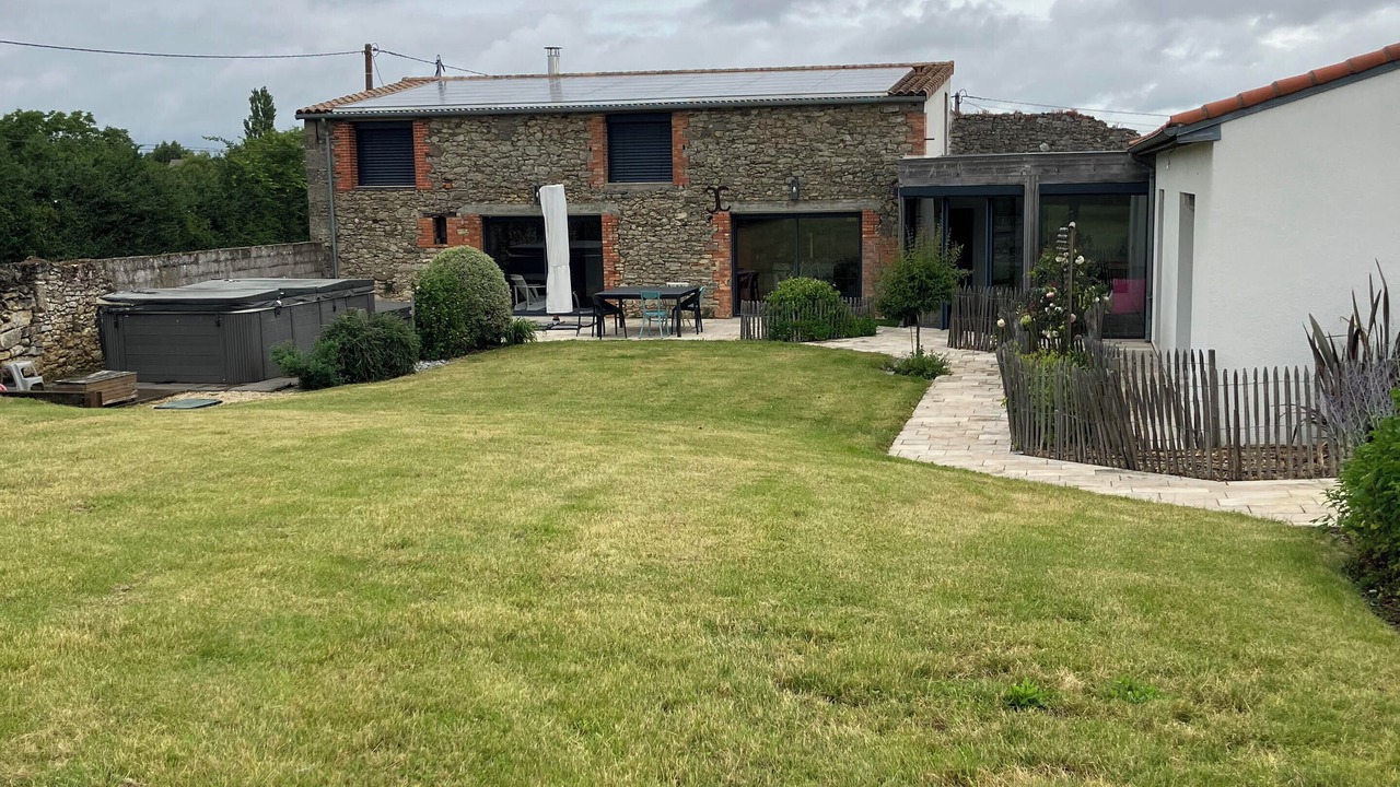 Photo of Outdoor in Faveraye-Machelles