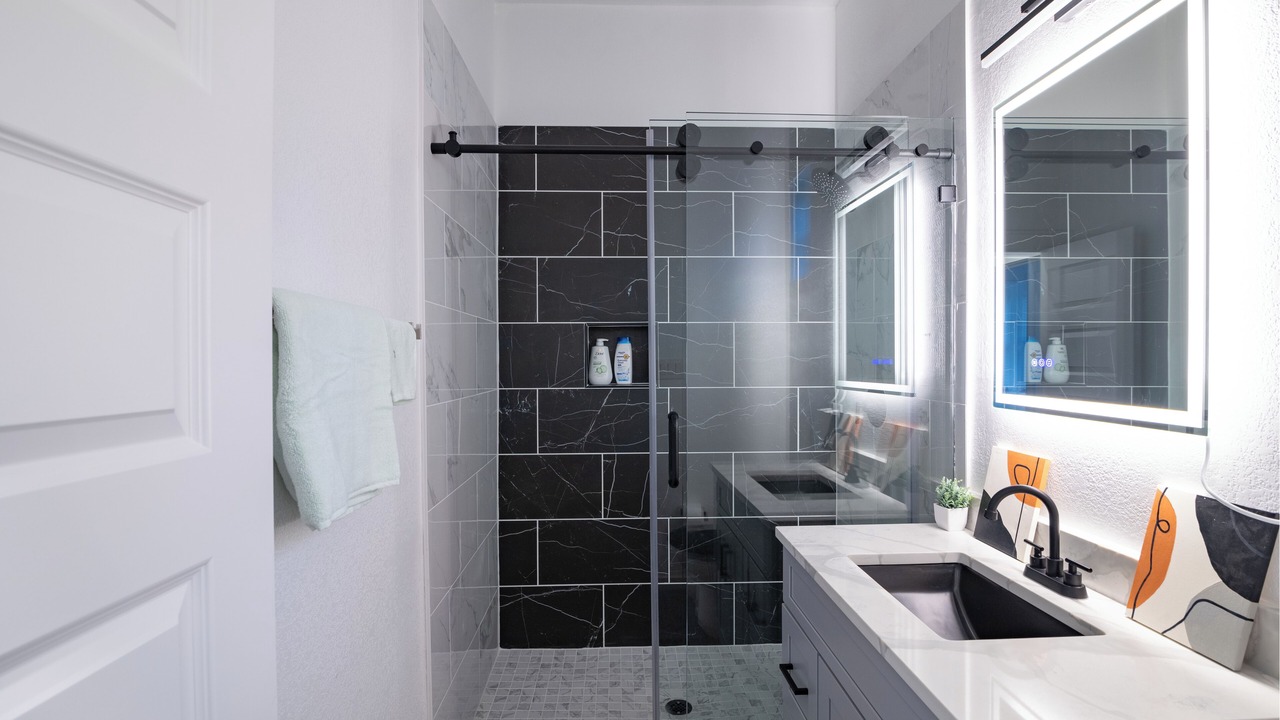 Photo of Bathroom in Cedar Crest