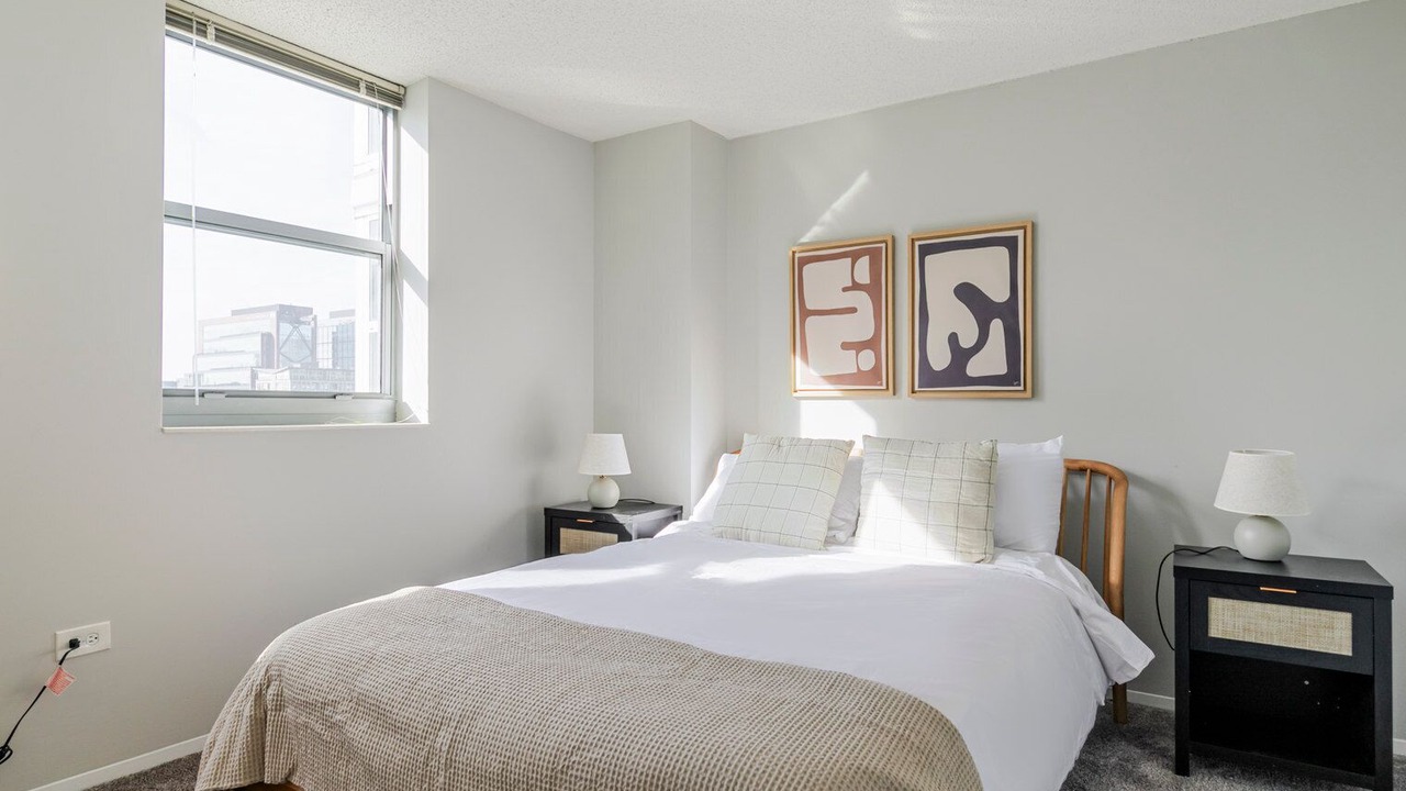 Photo of Bedroom in West Loop Gate