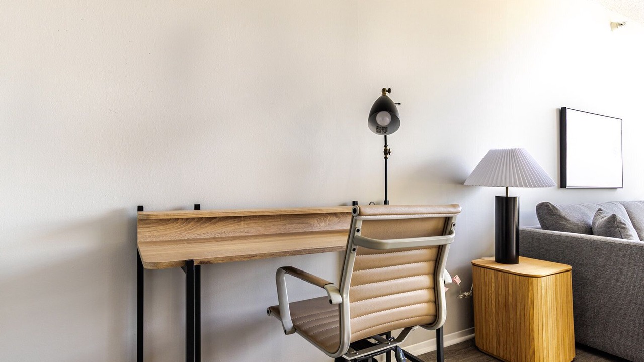 Photo of Others in West Loop Gate