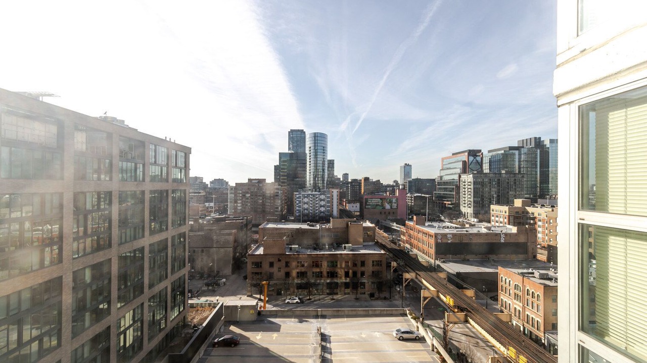 Photo of Others in West Loop Gate