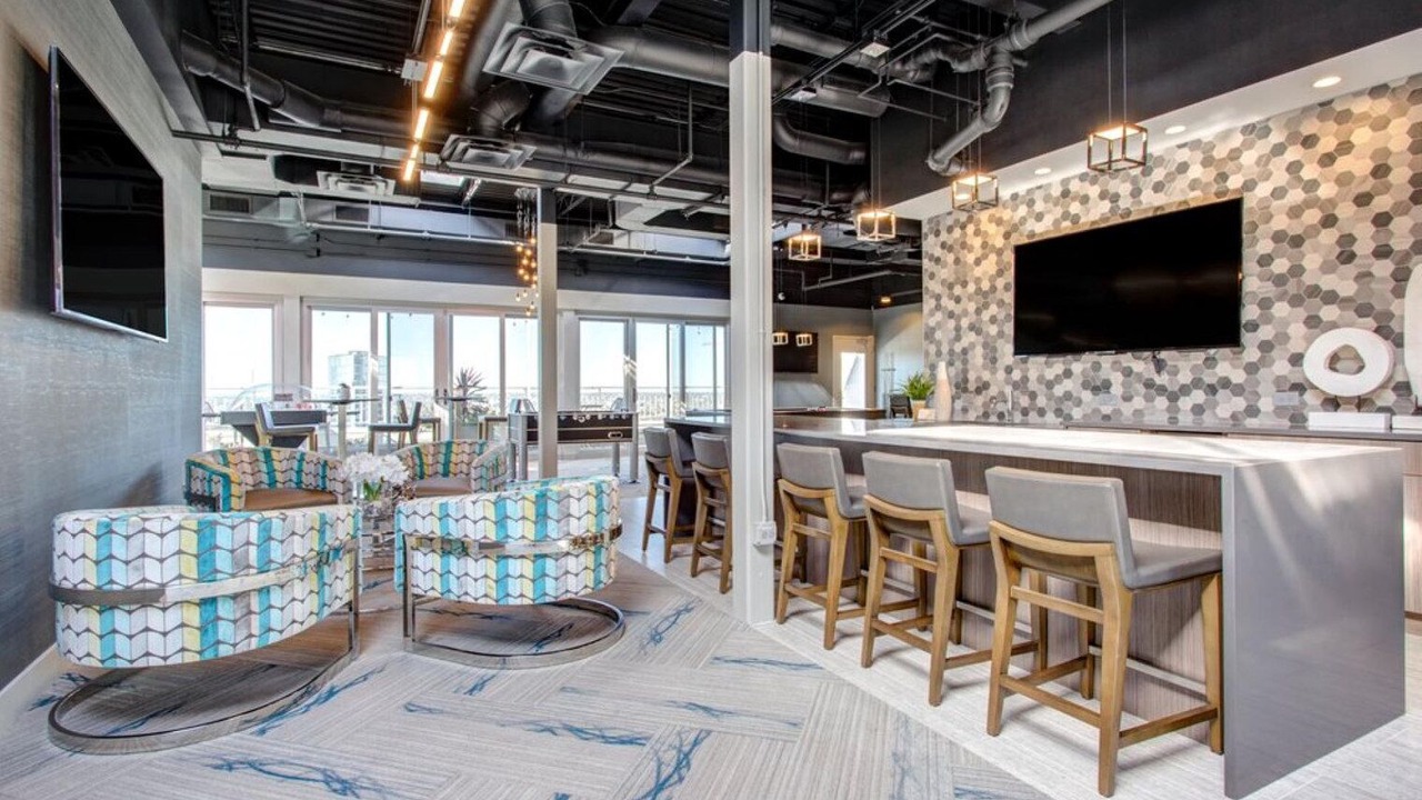 Photo of Others in West Loop Gate