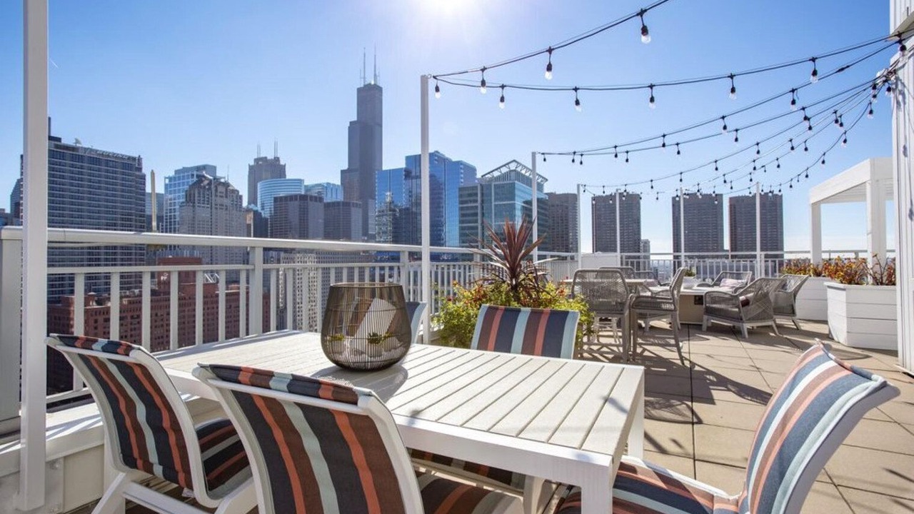 Photo of Outdoor in West Loop Gate