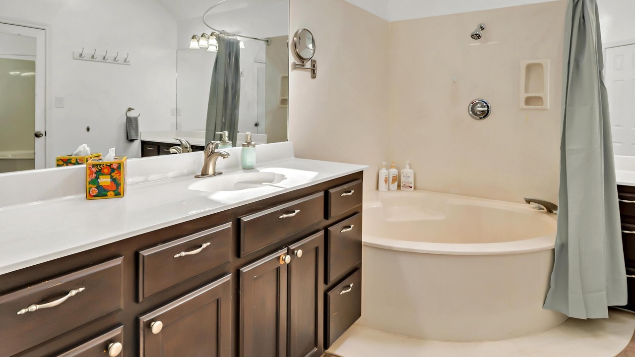 Photo of Bathroom in Crawford