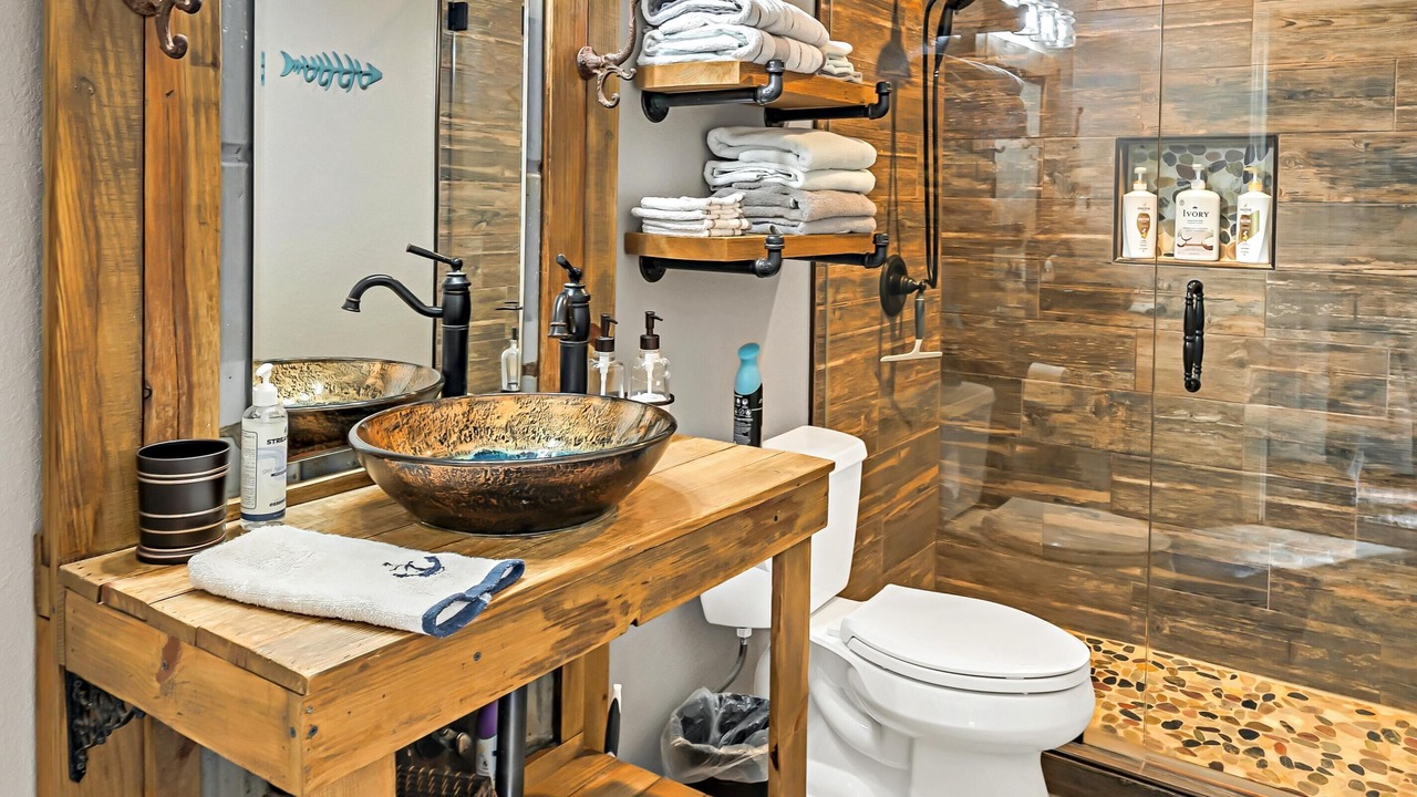 Photo of Bathroom in Crawford